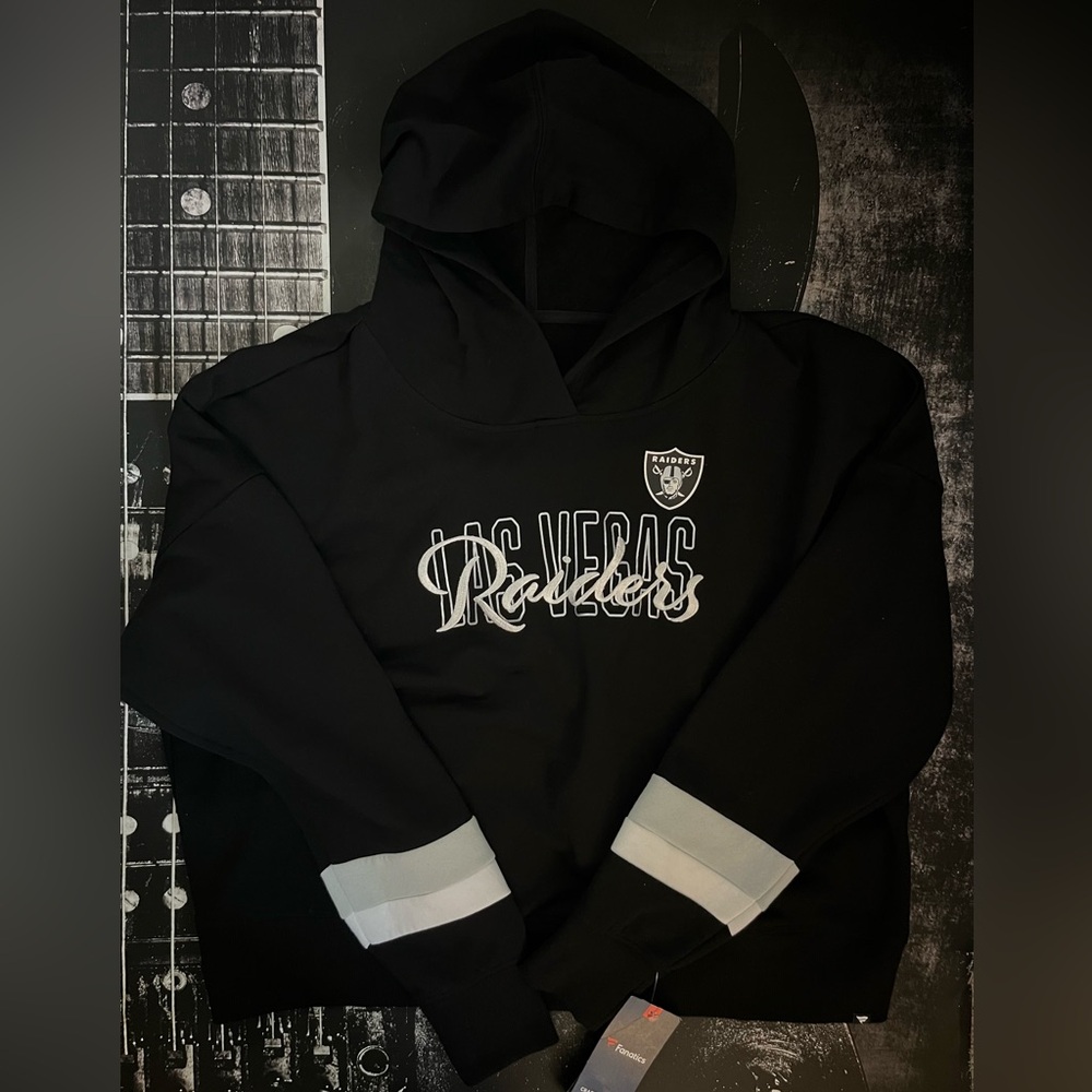 NWT Raiders Hoodie